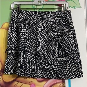 Black and white Iris Basic skirt